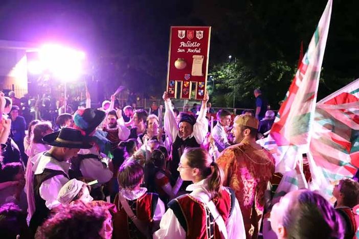 Grugliasco, il Coronavirus porta al rinvio della 37esima edizione del Palio della Gru Grugliasco, il Coronavirus porta al rinvio della 37esima edizione del Palio della Gru