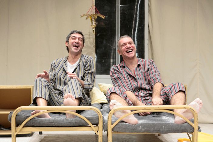 "Pigiami" in scena venerdì 17 aprile