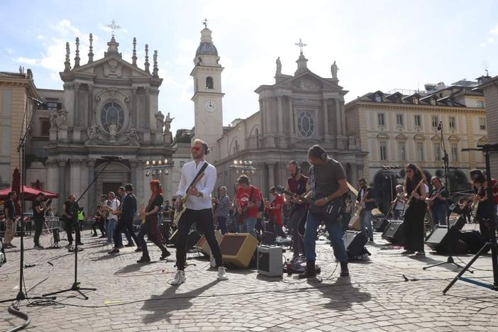 Il video degli Eurovision in piazza San Carlo Il video degli Eurovision in piazza San Carlo