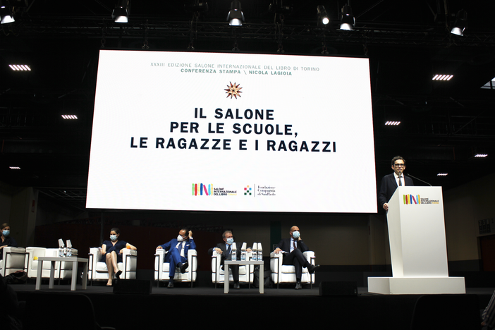 presentazione salone del libro 2021 al Lingotto