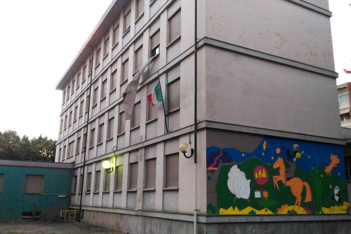 Dal degrado alla scuola: l’esempio della “Benedetto Croce” Dal degrado alla scuola: l’esempio della “Benedetto Croce”