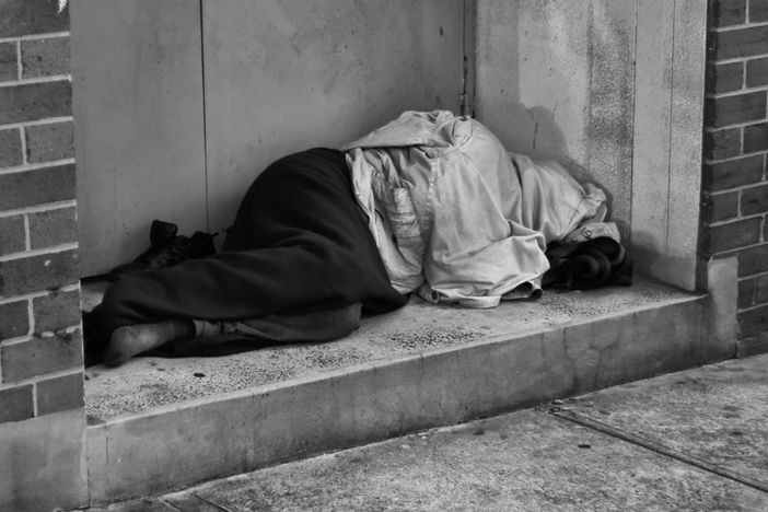 Piano freddo del Comune per i senza tetto: 800 i posti letto disponibili Piano freddo del Comune per i senza tetto: 800 i posti letto disponibili