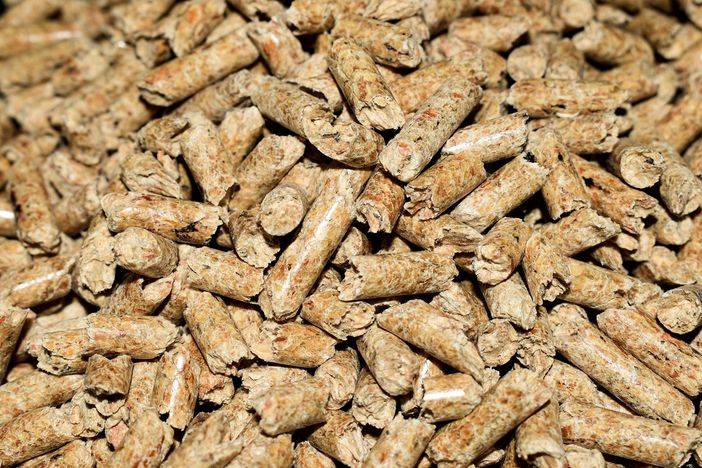 Risparmia sulle spese di riscaldamento con la stufa a pellet