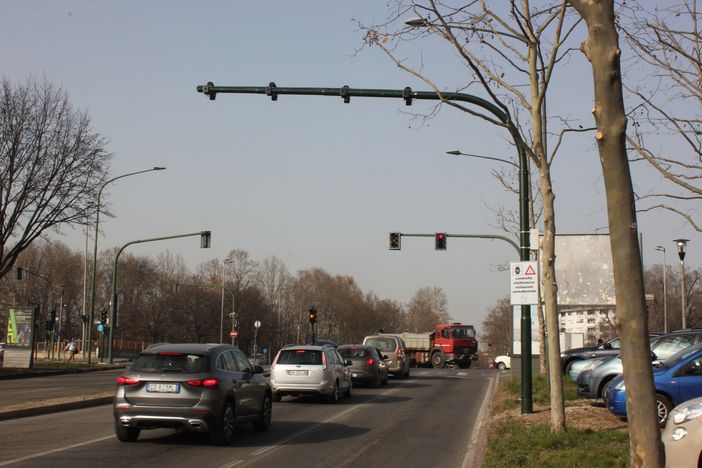 I T-Red non perdonano i torinesi, 87.443 multe nel 2021. Foglietta: "Estenderli? Non lo escludiamo"
