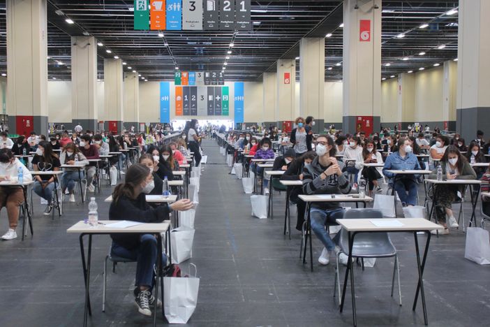 Università di Torino: al Lingotto al via i test d'ingresso tra Green Pass, mascherine e termoscanner [FOTO]