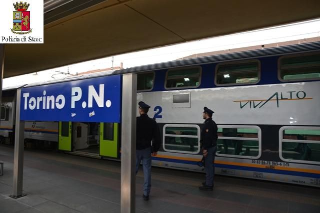 Porta Nuova, fermato un 21enne per possesso di hashish