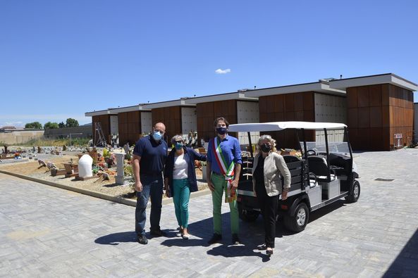 auto elettrica cimitero di nichelino