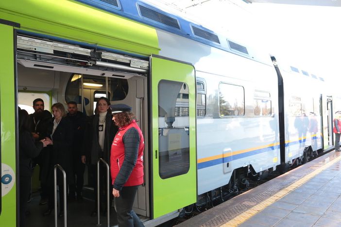 Ferrovia Ivrea-Torino, Avetta: "Continuano i disagi" Ferrovia Ivrea-Torino, Avetta: "Continuano i disagi"