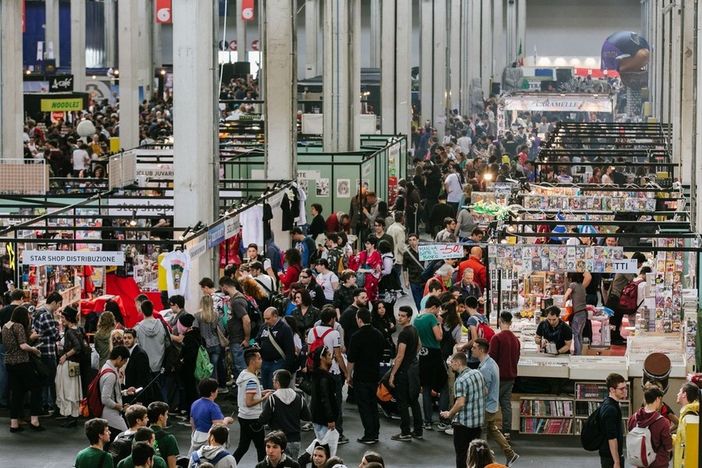 Diciannovenne ruba una statuetta al “XMAS Comics&amp;Games”: denunciato