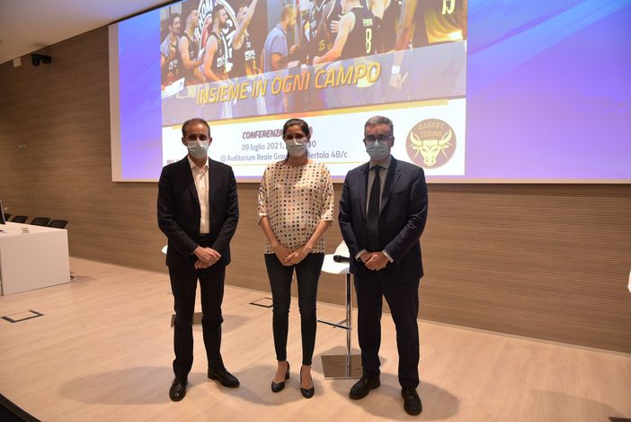 David Avino, Chiara Appendino e Luca Filippone - Uff. Stampa Reale Mutua Basket Torino