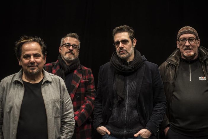 Enrico Favata Glocal Report Quartet dà il via al Torino Jazz Festival nel cortile di Combo