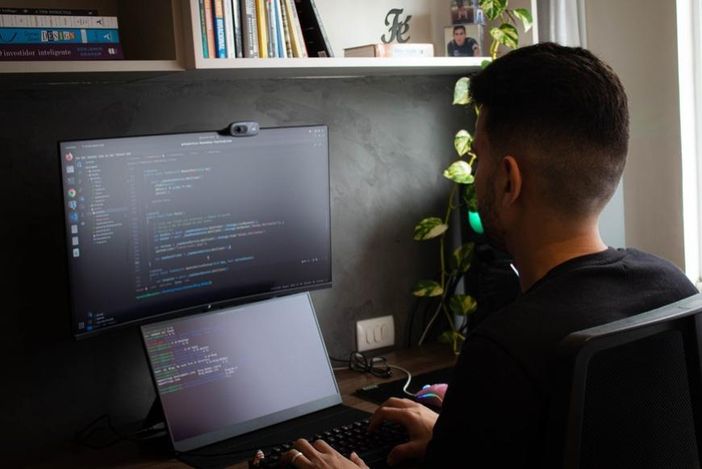 I genitori degli hikikomori lanciano un appello alla politica I genitori degli hikikomori lanciano un appello alla politica