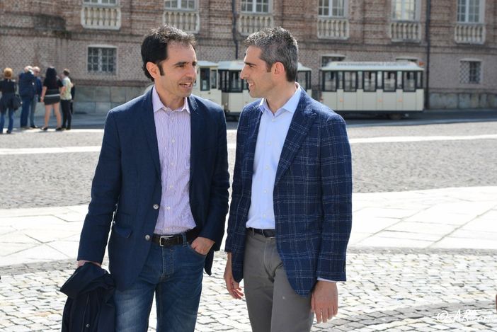 Venaria, Brescia con Pizzarotti alla Reggia per la campagna elettorale di "Italia in Comune"