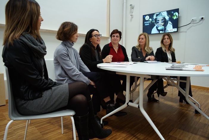 Safe, alleanza tra profit e non profit per finanziare l’educazione nelle scuole contro la violenza di genere Safe, alleanza tra profit e non profit per finanziare l’educazione nelle scuole contro la violenza di genere