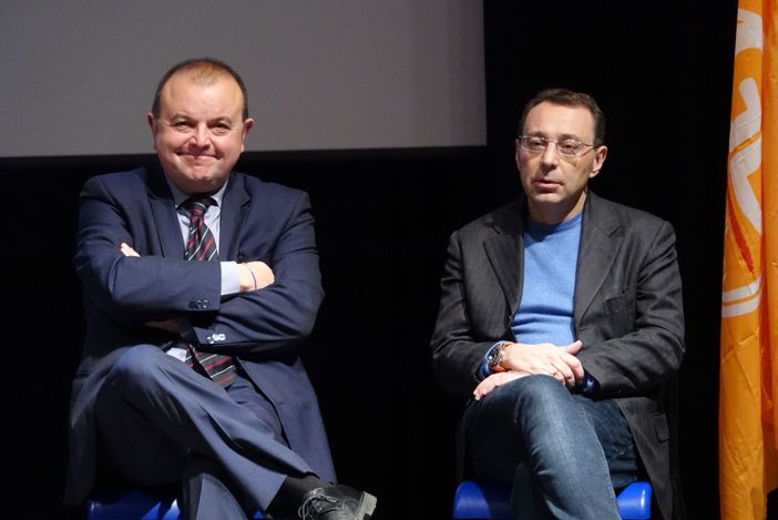 Esposito (Pd): "Una campagna elettorale che si gioca nelle case degli indecisi e degli arrabbiati" Esposito (Pd): "Una campagna elettorale che si gioca nelle case degli indecisi e degli arrabbiati"