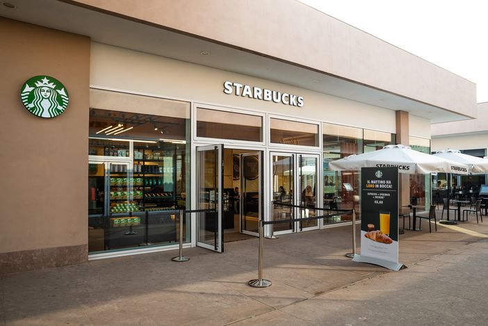 Il gruppo Percassi apre nuovo Starbucks al Torino Outlet Village: 20 nuovi posti di lavoro Il gruppo Percassi apre nuovo Starbucks al Torino Outlet Village: 20 nuovi posti di lavoro