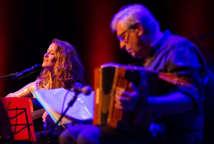 Al FolkClub, il concerto di Giua e Riccardo Tesi Al FolkClub, il concerto di Giua e Riccardo Tesi