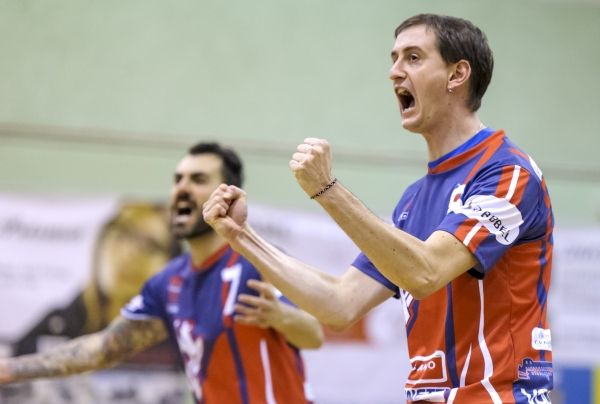 Che festa per il Parella: dai più piccoli alla B, presentate tutte le squadre Che festa per il Parella: dai più piccoli alla B, presentate tutte le squadre