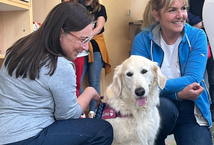 Carezze e giochi in pediatria: al via la pet therapy al Santa Croce Carezze e giochi in pediatria: al via la pet therapy al Santa Croce