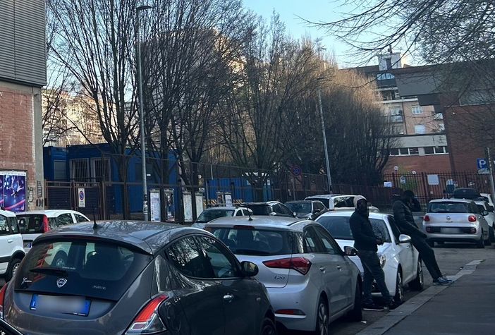 Ex area Parri verso il nuovo Polo 06, ma lo spaccio è indisturbato. Salerno: &quot;Lavoriamo per uno spazio di dialogo con il quartiere&quot; [VIDEO]