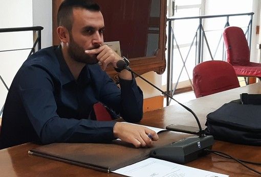 Comunicazioni in Sala Rossa di Appendino su Pasquaretta, Versaci (M5S): "Non andrò a tenere il numero legale per la campagna elettorale delle minoranze"