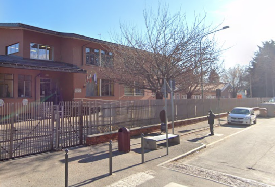 Pinerolo 2021: non usa correttamente la mascherina, scrutatrice allontanata dai seggi Pinerolo 2021: non usa correttamente la mascherina, scrutatrice allontanata dai seggi