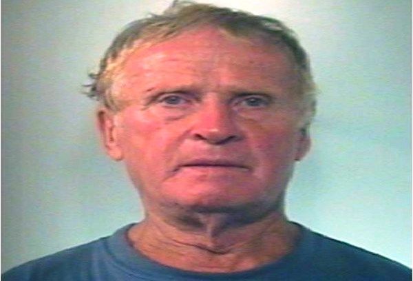 Scarcerato Nonno Ennio, rapinatore più anziano d'Italia, era evaso già due volte Scarcerato Nonno Ennio, rapinatore più anziano d'Italia, era evaso già due volte