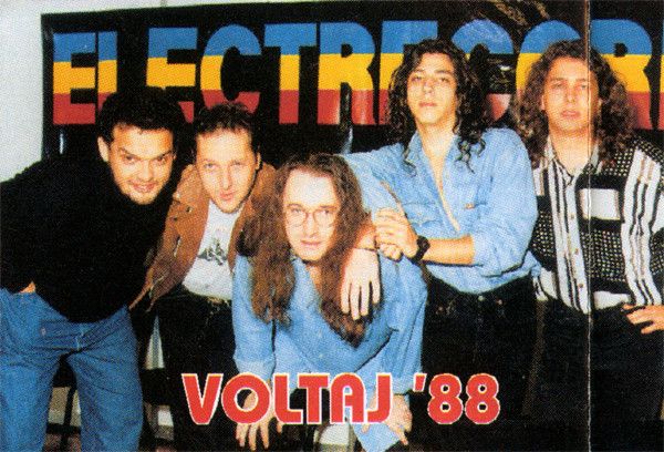 Questo sabato i Voltaj al Palavela, tra musica, ecosostenibilità e solidarietà Questo sabato i Voltaj al Palavela, tra musica, ecosostenibilità e solidarietà