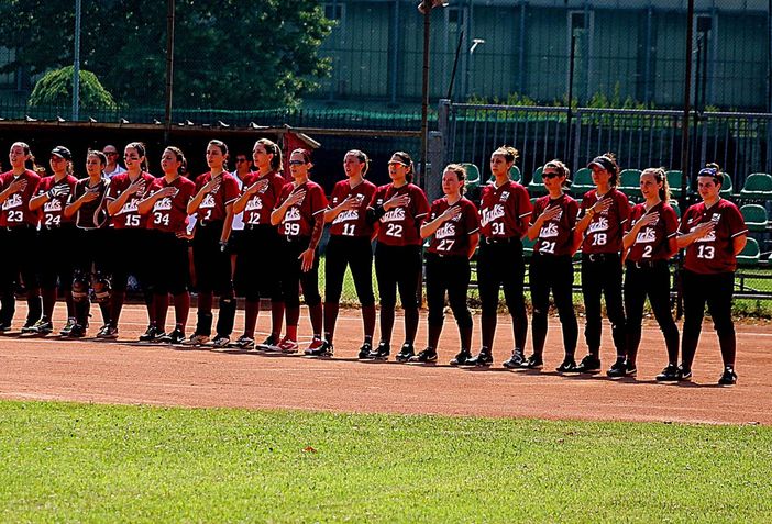 La  Reale Mutua Jacks Torino parteciperà anche quest'anno al campionato serie A2 di softball.