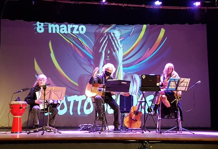 Prove spettacolo “Musica&amp;Parole. Suoni e voci dall’universo femminile”