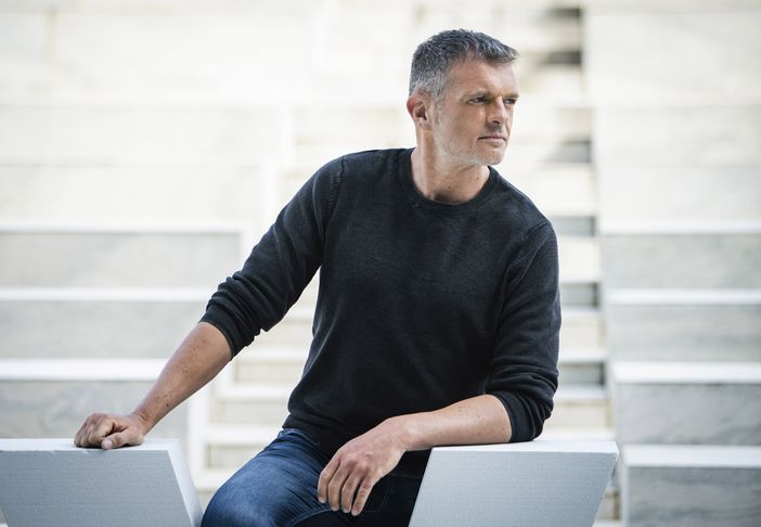 artista sul palcoscenico