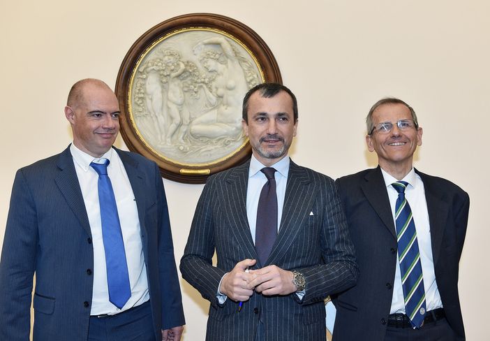 Unione Industriale di Torino e Anfia scrivono al Premier Conte: "Servono sostegno e salvaguardia del settore automotive" Unione Industriale di Torino e Anfia scrivono al Premier Conte: "Servono sostegno e salvaguardia del settore automotive"