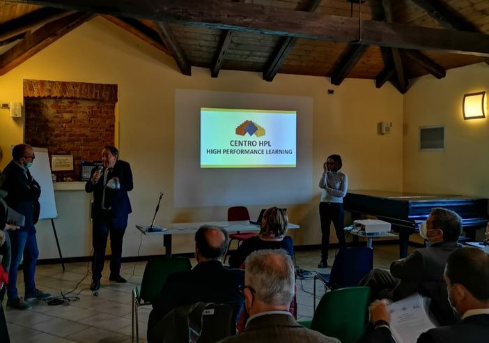 A Torino il primo centro ad alta tecnologia per supportare l'apprendimento dei bambini con disabilità intellettiva A Torino il primo centro ad alta tecnologia per supportare l'apprendimento dei bambini con disabilità intellettiva