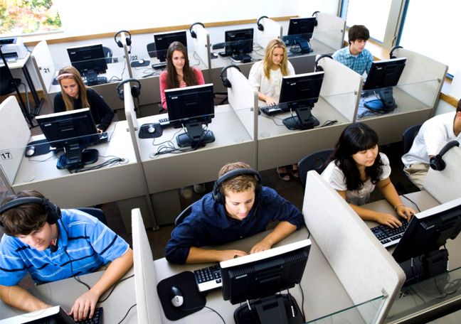 A rischio il call center di Leini A rischio il call center di Leini
