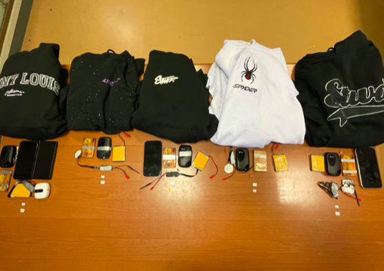 Tentano di imbrogliare all'esame di guida: cinque stranieri denunciati