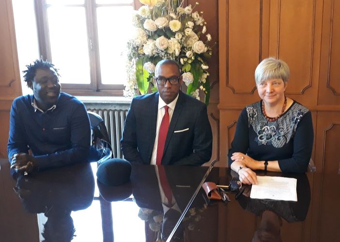 Bagarre in consiglio comunale a Nichelino, l’assessore Ramello annuncia le dimissioni