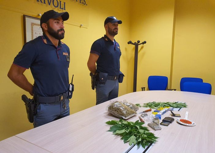 A Rivoli sequestrato oltre mezzo chilo di marijuana A Rivoli sequestrato oltre mezzo chilo di marijuana
