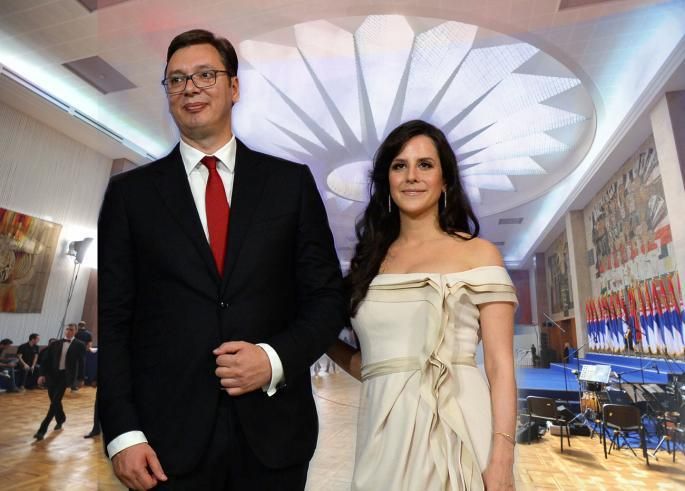 Imbarazzo in Serbia per gli atteggiamenti della first lady