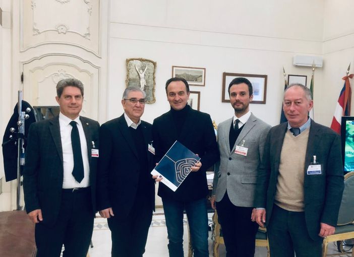 Regione e Confprofessioni in campo per i liberi professionisti Regione e Confprofessioni in campo per i liberi professionisti