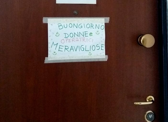 Casa Sidoli, dove le donne si sentono meno sole e più amate: "Le aiutiamo a trovare una casa vera" Casa Sidoli, dove le donne si sentono meno sole e più amate: "Le aiutiamo a trovare una casa vera"
