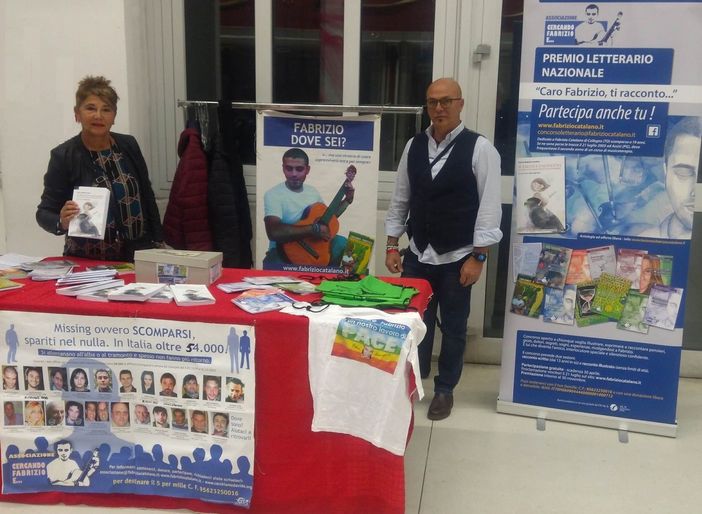 A Collegno niente ferma l'amore con il premio letterario "Caro Fabrizio, ti racconto" A Collegno niente ferma l'amore con il premio letterario "Caro Fabrizio, ti racconto"