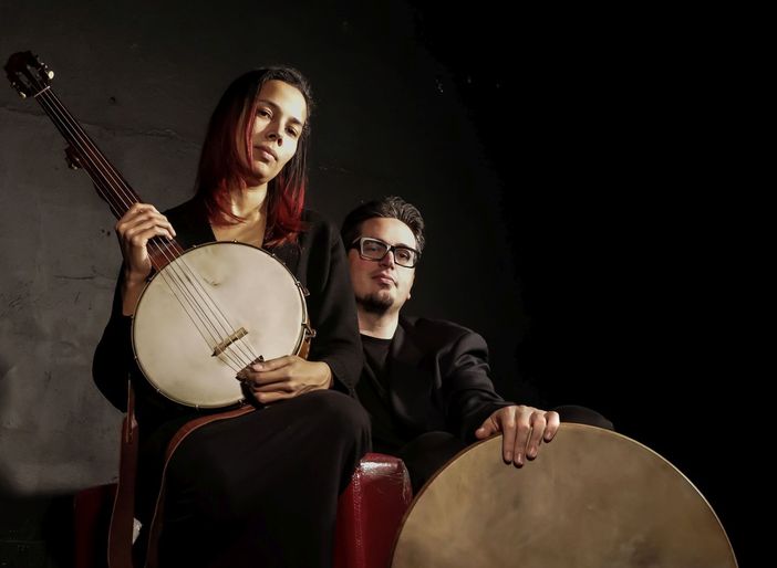 Al Folk Club "non c'è nessun altro" se non il duo Giddens-Turrisi in eslcusiva nazionale Al Folk Club "non c'è nessun altro" se non il duo Giddens-Turrisi in eslcusiva nazionale
