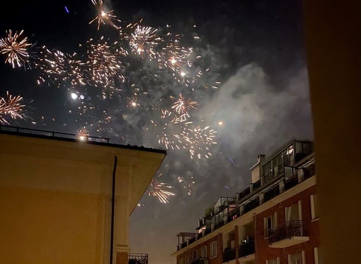 i fuochi d'artificio in zona Vanchiglia: residenti esasperati