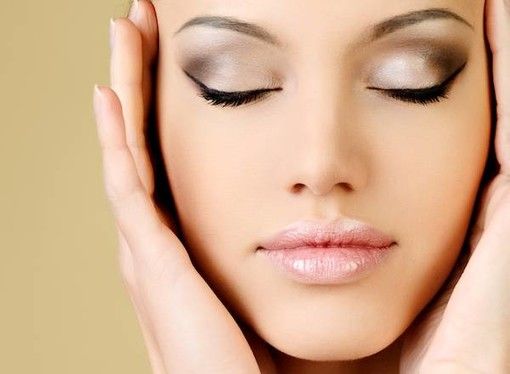 Guida al trucco: come scegliere la palette ombretti