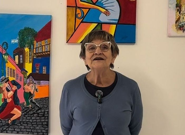 L’artista 84enne Alicia Beatriz Martinez presenta la sua prima esposizione personale a Perosa Argentina