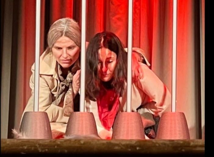 Una scena dello spettacolo Una scena dello spettacolo