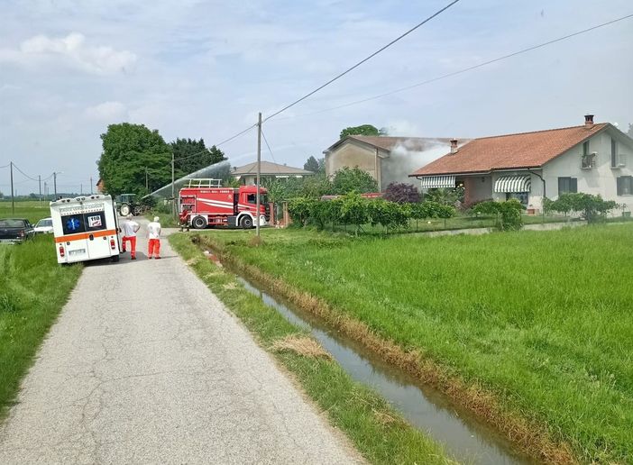 I soccorsi in azione a Cavour