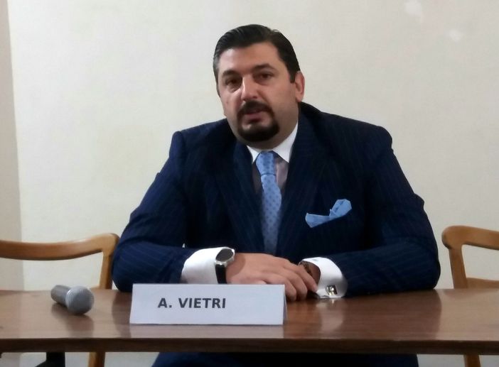 A piedi del monte con lo sguardo a Dubai: il Calzolaio d'Oro lancia il Piedmont Design Contest