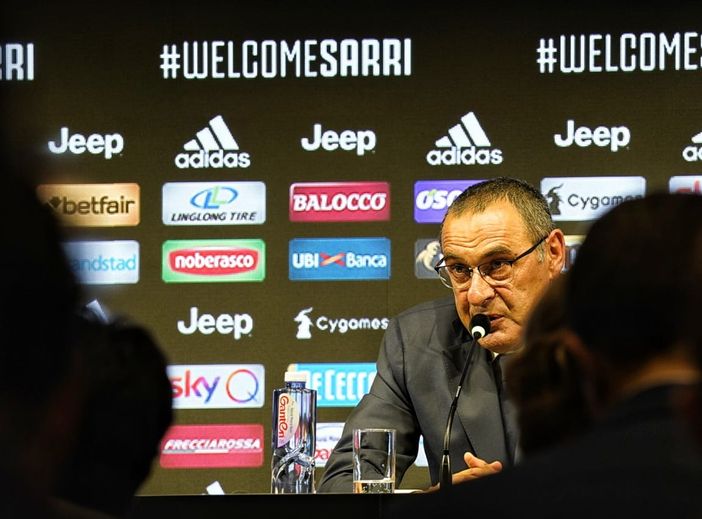Caro Maurizio Sarri, la aspetto a Superga!