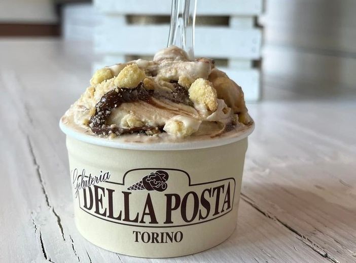 Torino, alla Gelateria della Posta di Borgata Sassi nasce il gusto “Madamin” Torino, alla Gelateria della Posta di Borgata Sassi nasce il gusto “Madamin”